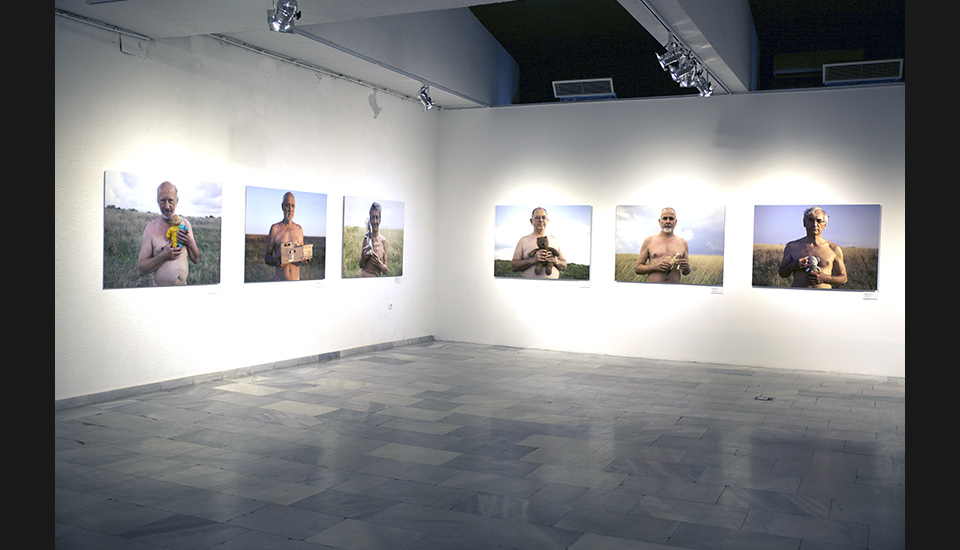 Sofia City Art Gallery, 0 for Black, 1 for White, exhibition view, 218